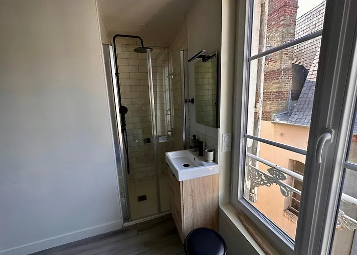 De Charme Entier, Ambiance Maison Avec Vue * Trouville-sur-Mer